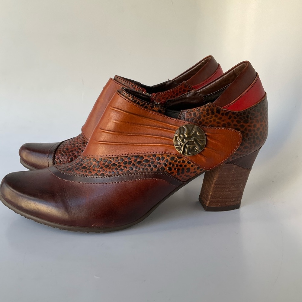 L'ARTISTE Brown and Red Leather Multi Pattern Shoes - Picture 4 of 15